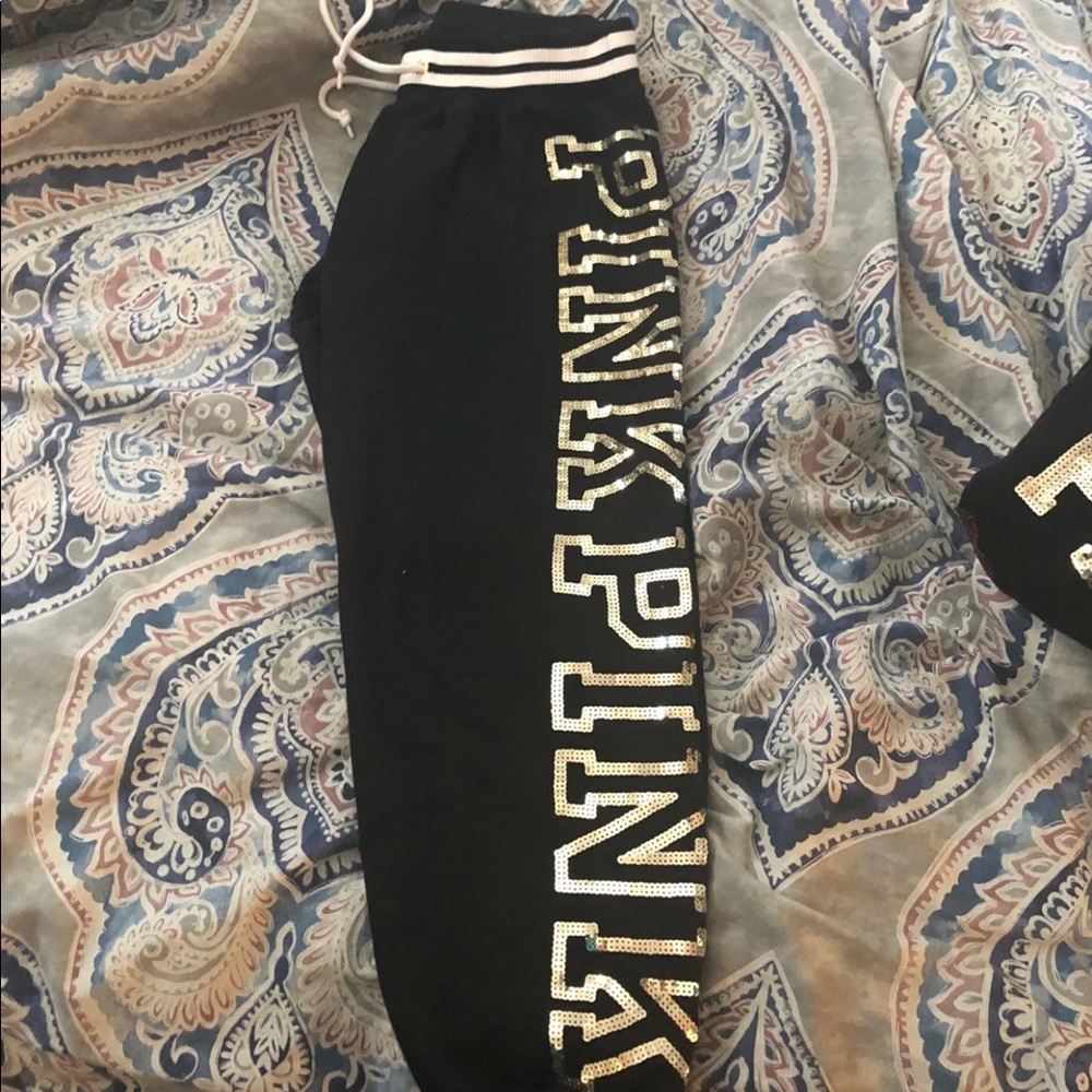 Pink cropped boyfriend pant